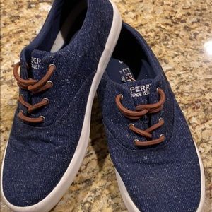Men’s 9.5 Sperry tie shoe